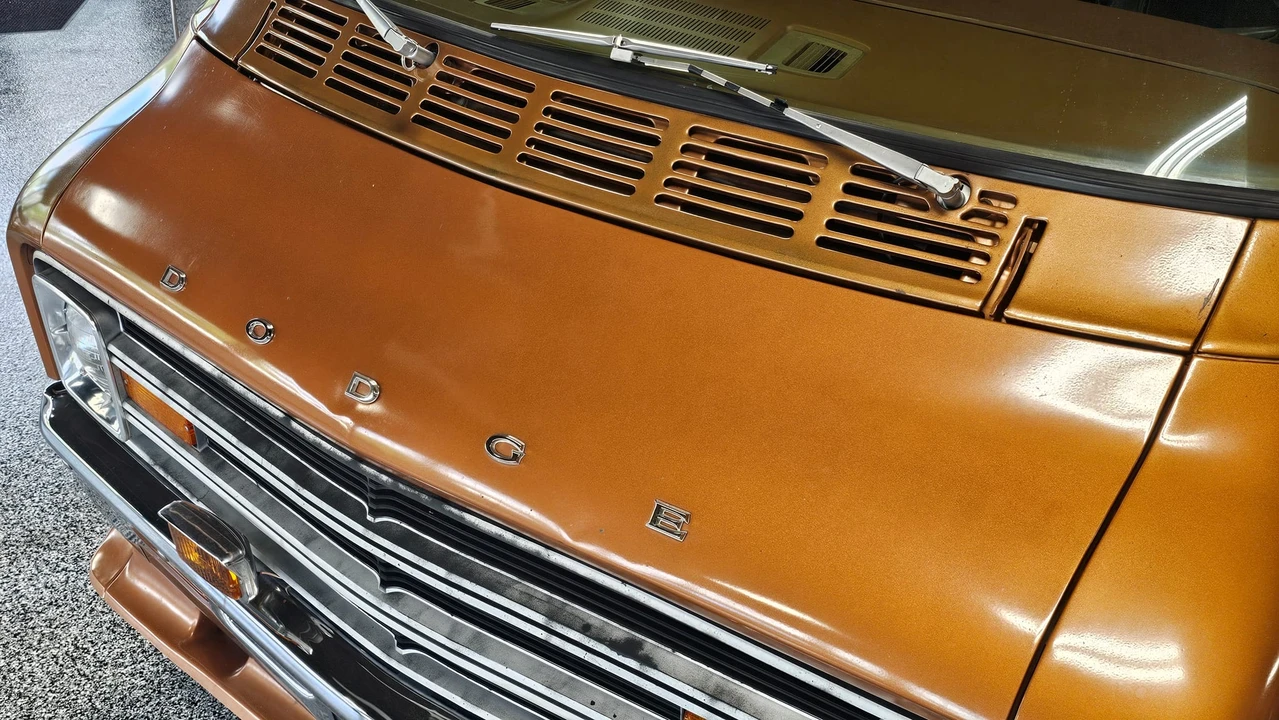1978 Dodge Ram Van - Image 19 of 31
