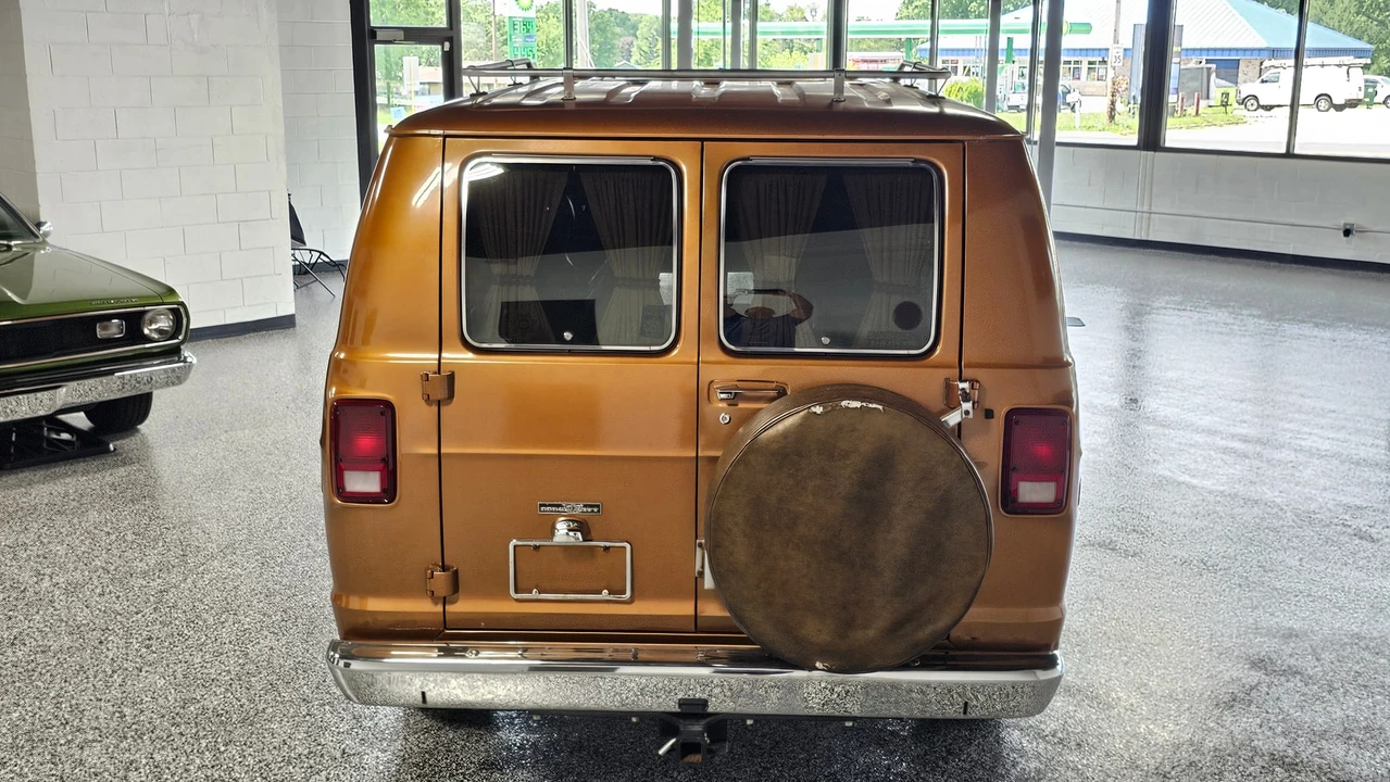 1978 Dodge Ram Van - Image 11 of 31