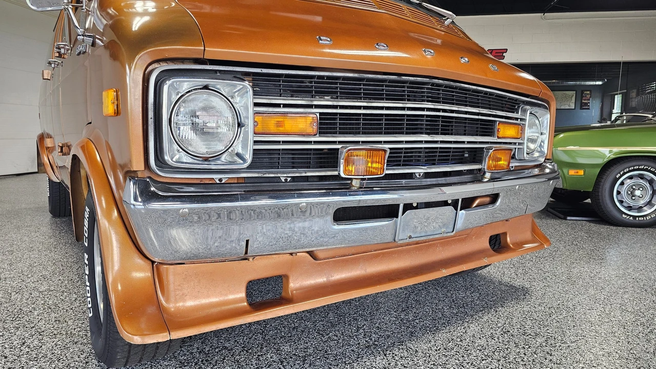 1978 Dodge Ram Van - Image 16 of 31