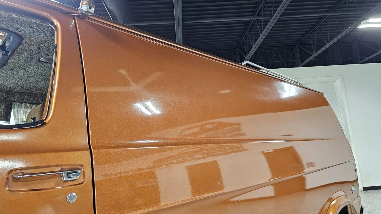 1978 Dodge Ram Van - Image 25 of 31