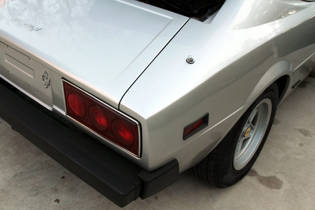 1978 Ferrari 308 GT4 - Image 28 of 31
