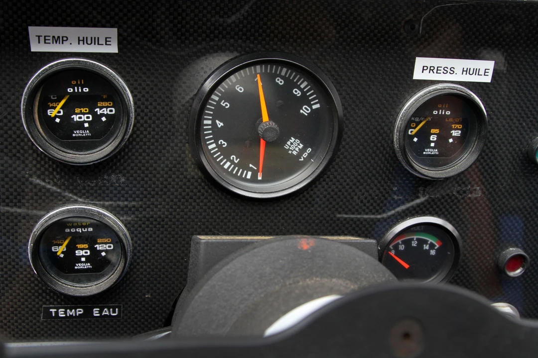 1978 Ferrari 308 GT4 - Image 28 of 31