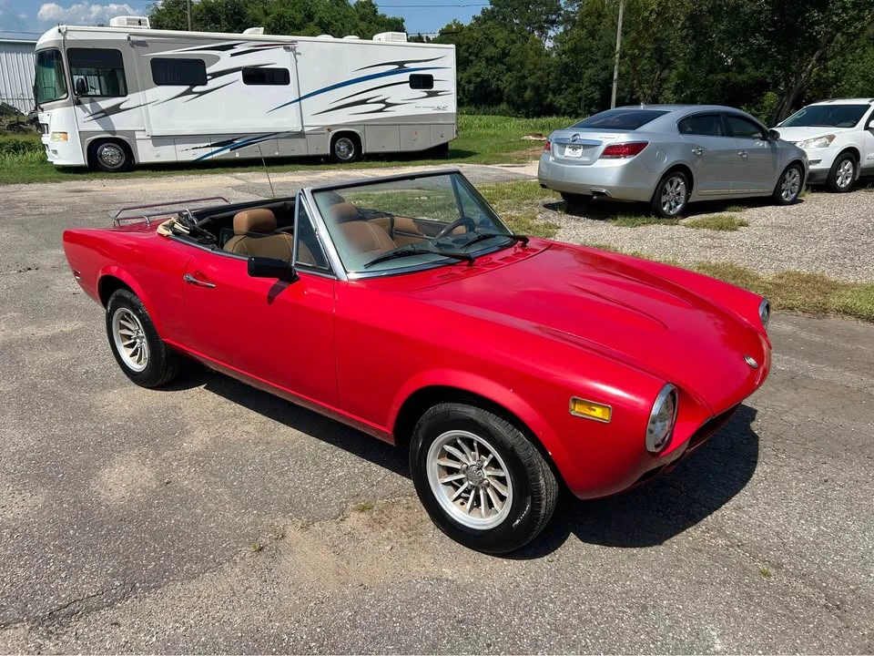 1978 Fiat 124 Sport Spider - Image 10 of 18