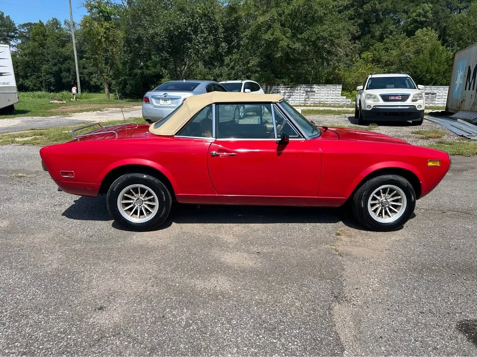 1978 Fiat 124 Sport Spider - Image 8 of 18