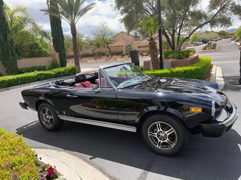 1978 Fiat 124 Spider Pininfarina