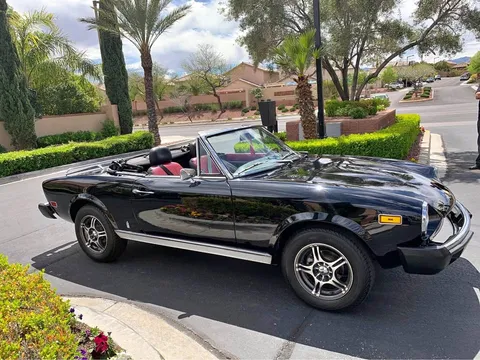 1978 Fiat 124 Spider Pininfarina