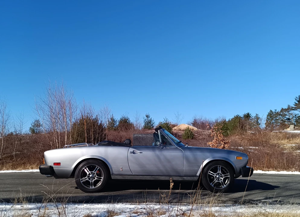 1978 Fiat 124 Sport Spider - Image 13 of 31