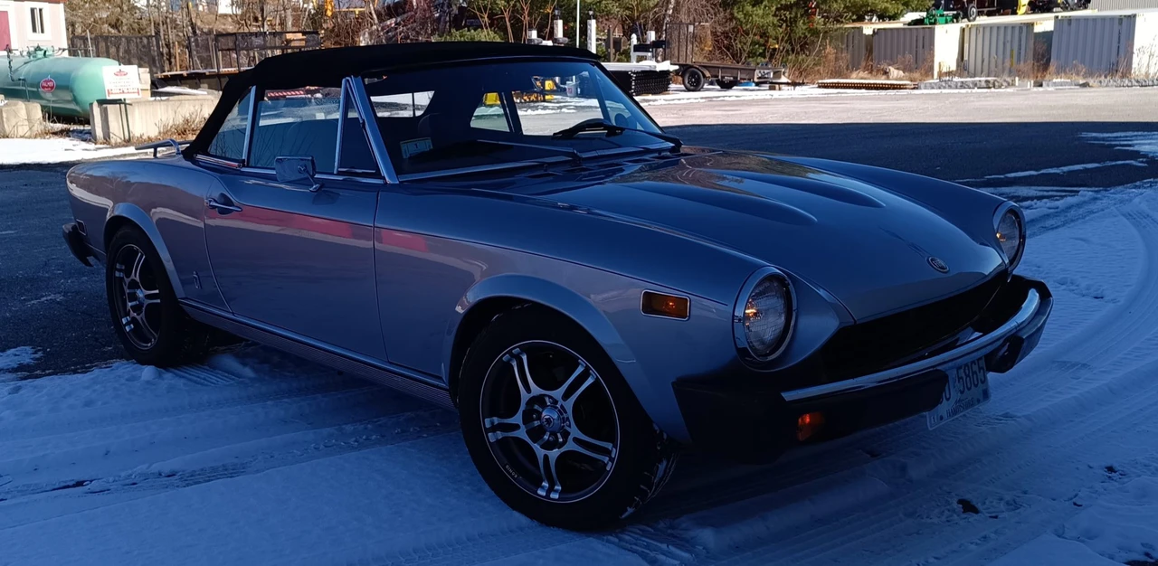 1978 Fiat 124 Sport Spider - Image 9 of 31