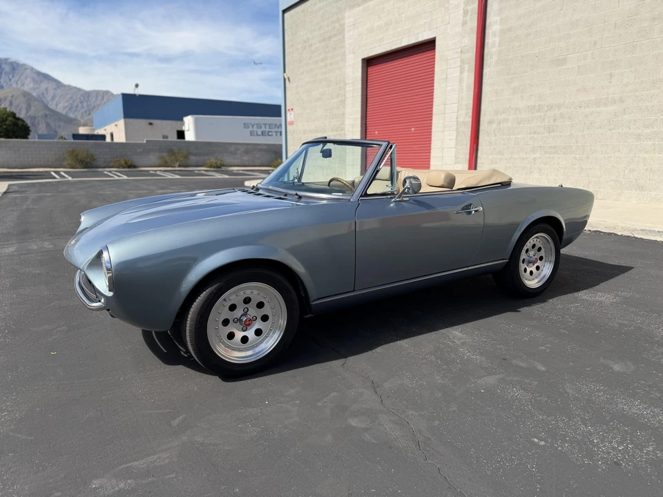 1978 Fiat 124 Sport Spider - Image 23 of 31