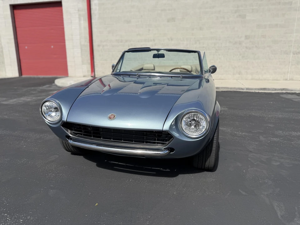 1978 Fiat 124 Sport Spider - Image 17 of 31