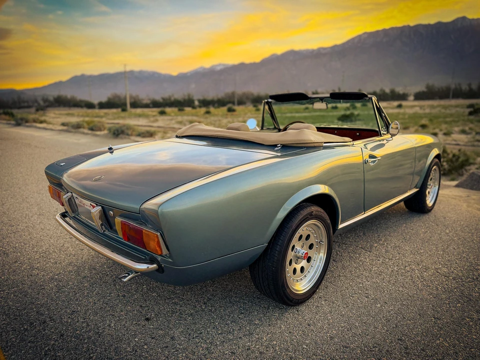 1978 Fiat 124 Sport Spider - Image 11 of 31