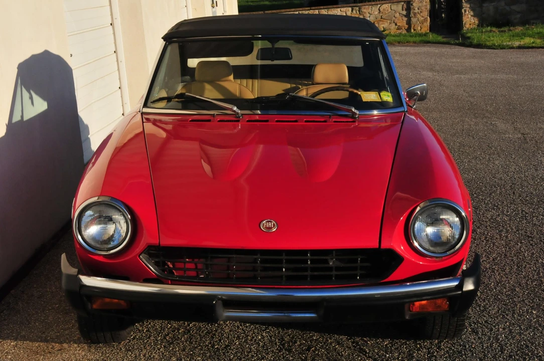 1978 Fiat 124 Sport Spider - Image 25 of 31