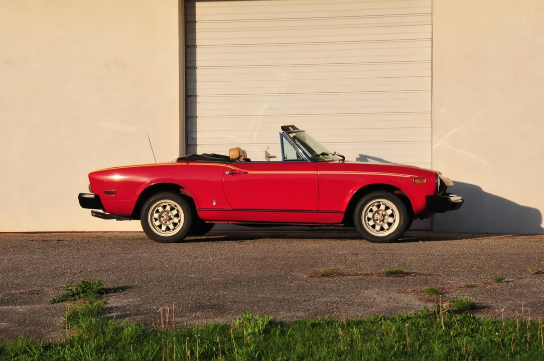 1978 Fiat 124 Sport Spider - Image 12 of 31
