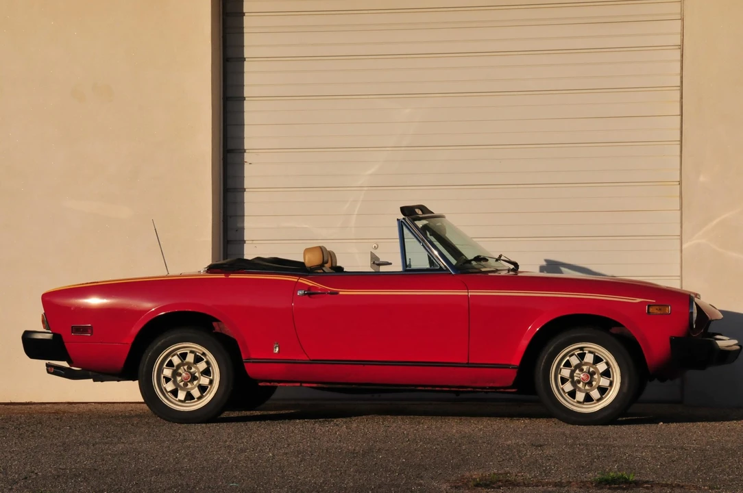 1978 Fiat 124 Sport Spider - Image 14 of 31