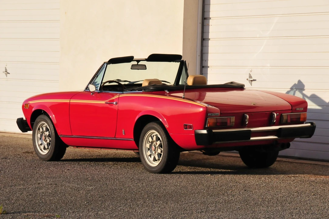 1978 Fiat 124 Sport Spider - Image 17 of 31