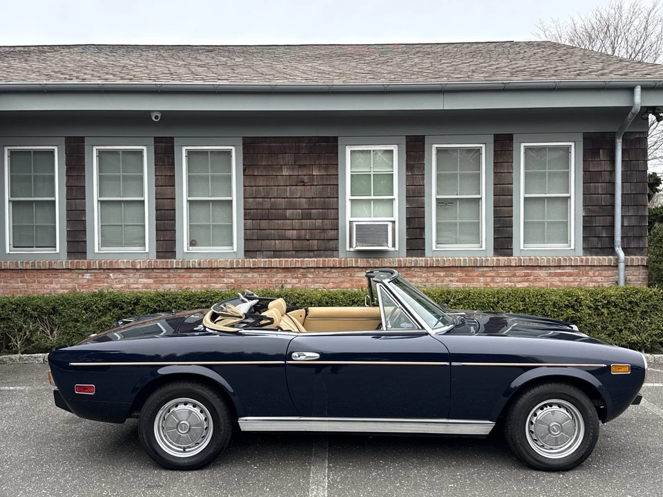 1978 Fiat 124 Sport Spider - Image 10 of 31