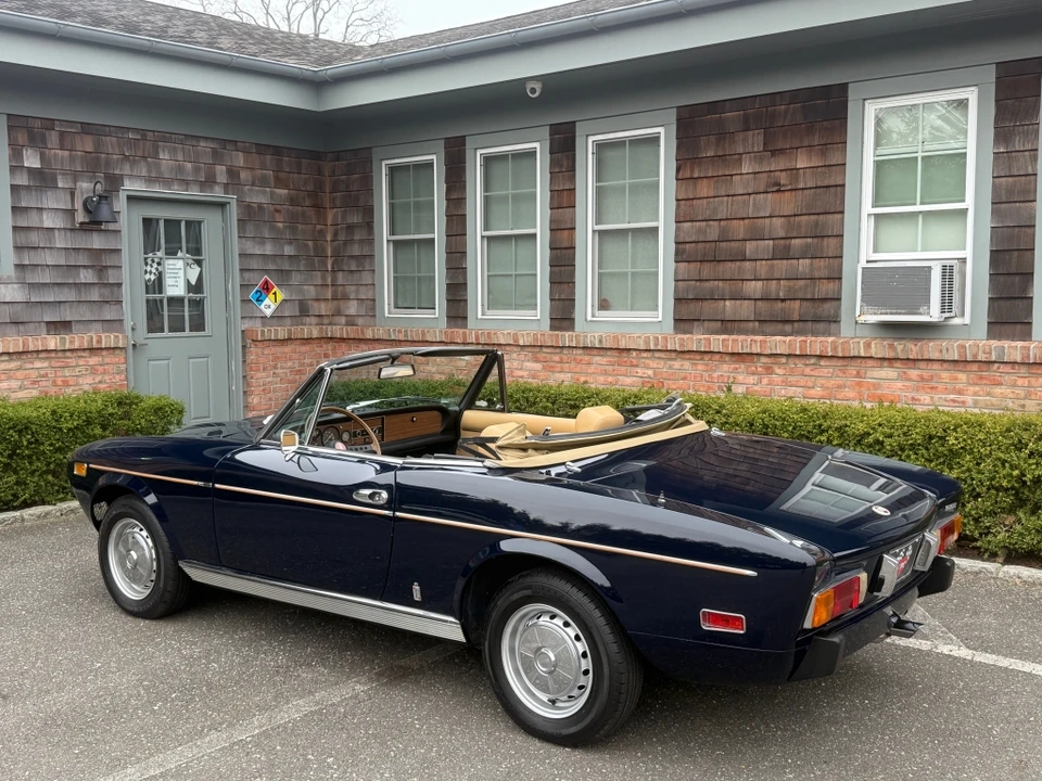 1978 Fiat 124 Sport Spider - Image 5 of 31