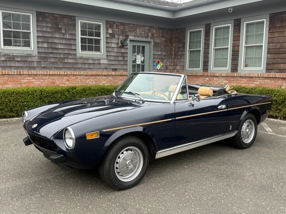 1978 Fiat 124 Sport Spider - Image 3 of 31