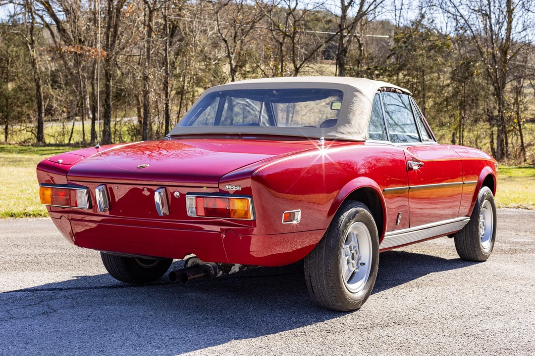 1978 Fiat 124 Sport Spider - Image 14 of 31