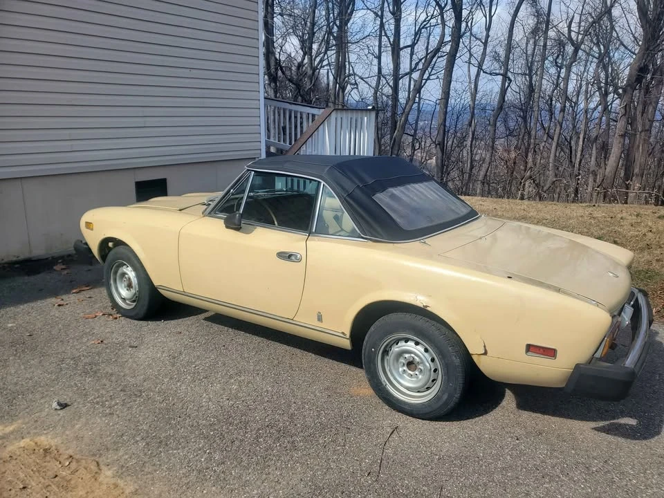 1978 Fiat 124 Sport Spider - Image 3 of 10