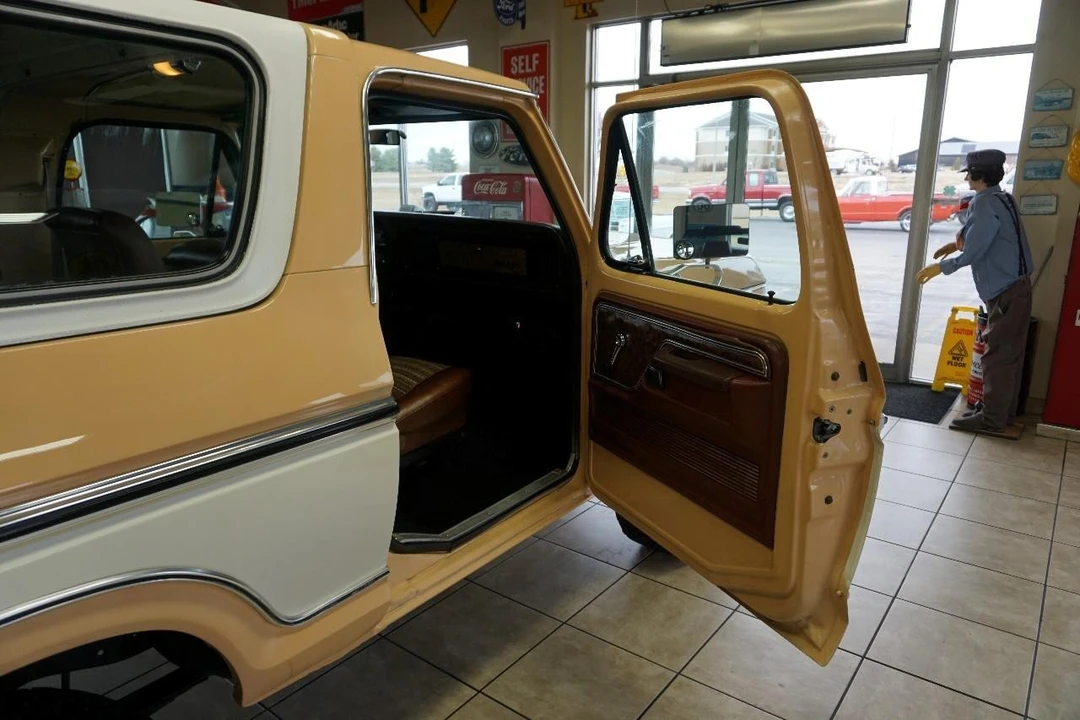 1978 Ford Bronco 2nd Gen - Image 25 of 31