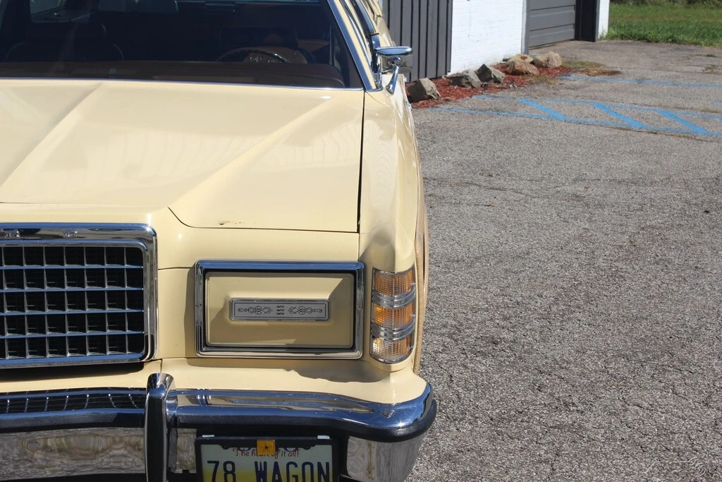 1978 Ford Country Squire - Image 7 of 21