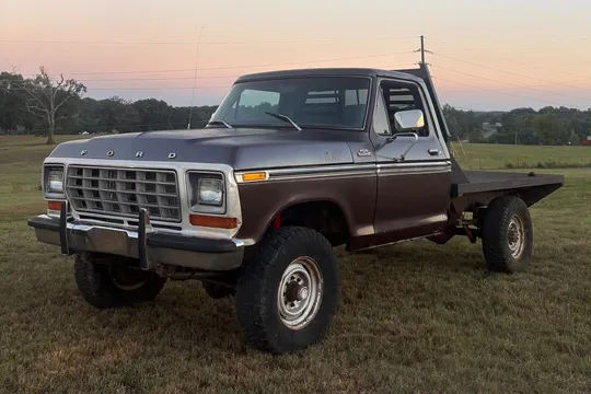 1978 Ford F-250 Ranger Flatbed 4×4