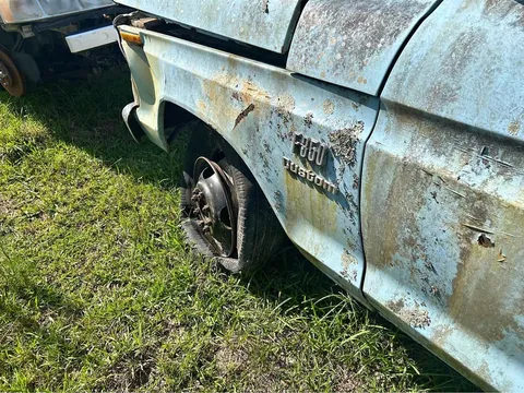 1978 Ford F-350 161" WB 2D