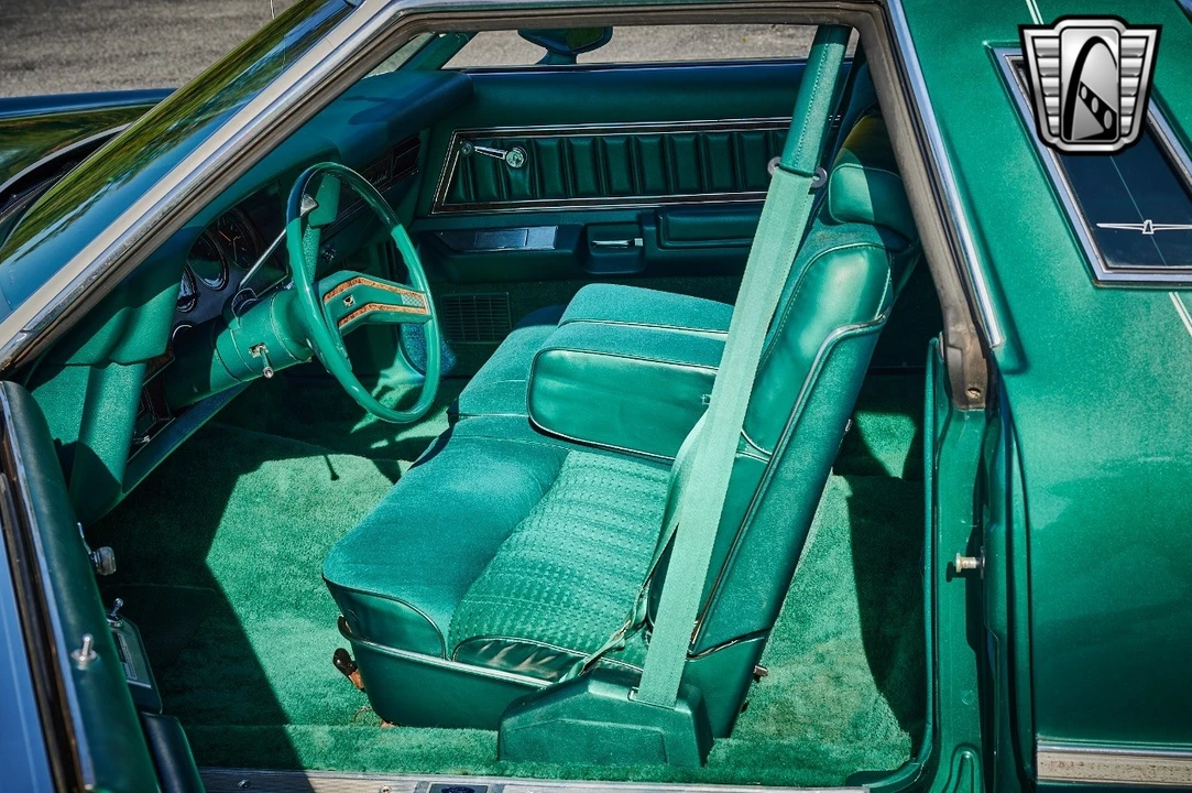 1978 Ford Thunderbird 7th Gen - Image 12 of 21