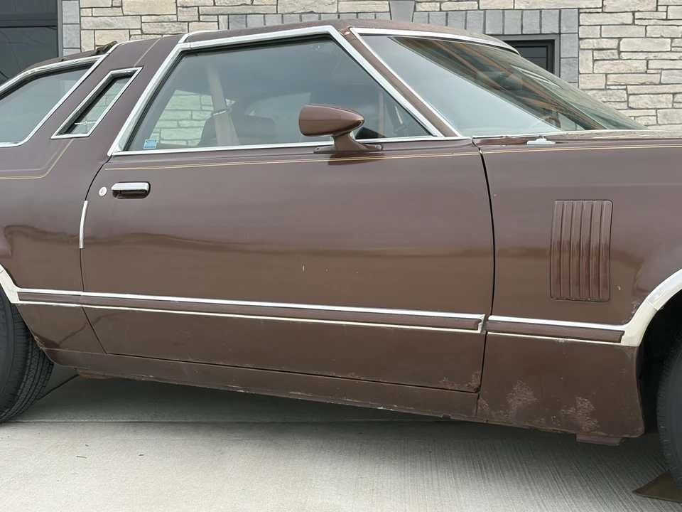 1978 Ford Thunderbird 7th Gen - Image 22 of 31