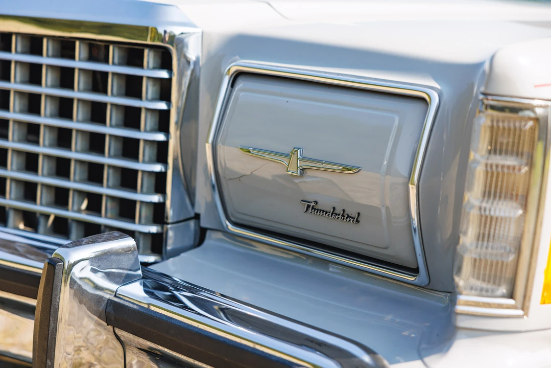 1978 Ford Thunderbird 7th Gen - Image 11 of 31