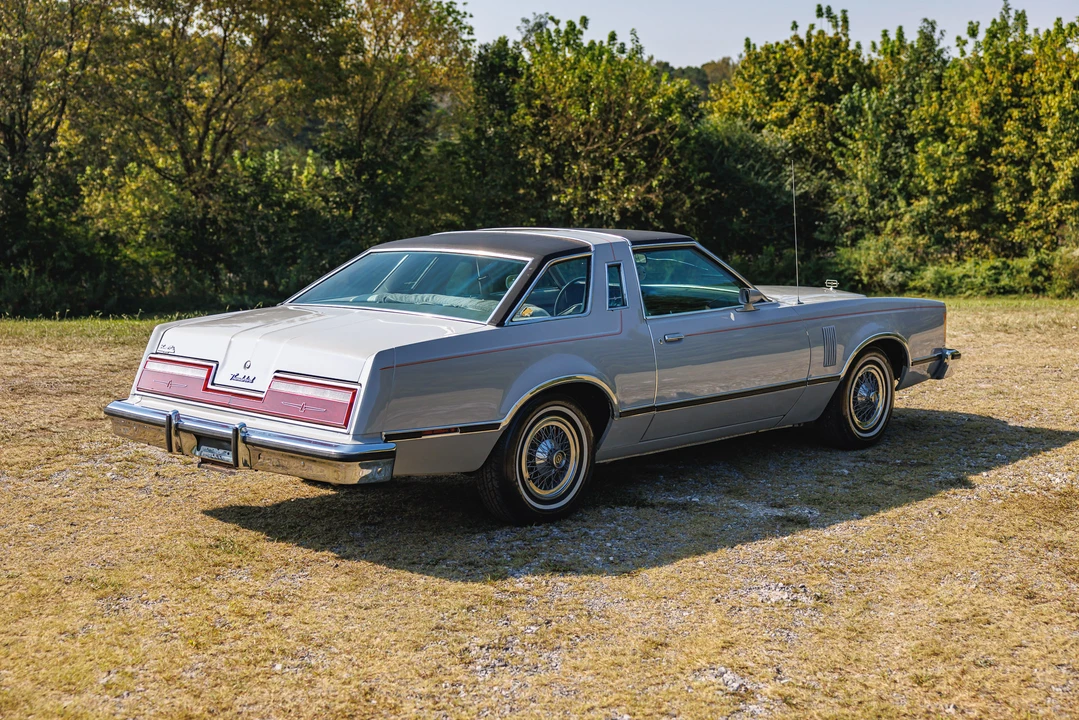 1978 Ford Thunderbird 7th Gen - Image 5 of 31