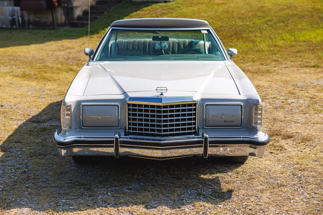 1978 Ford Thunderbird 7th Gen - Image 9 of 31