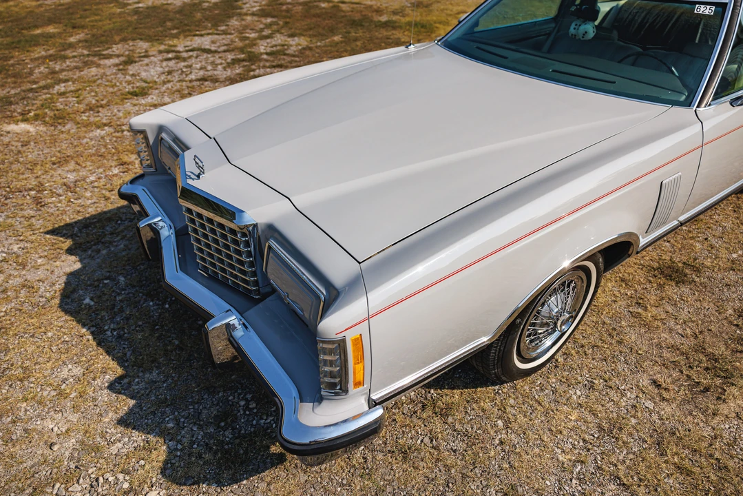 1978 Ford Thunderbird 7th Gen - Image 18 of 31