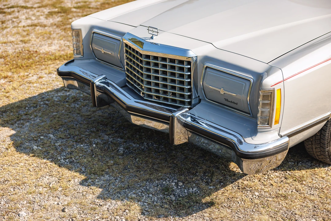 1978 Ford Thunderbird 7th Gen - Image 10 of 31