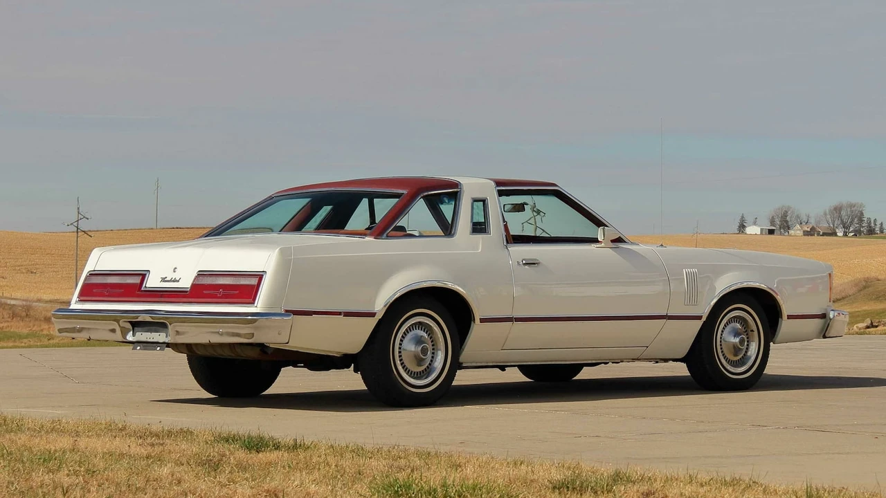 1978 Ford Thunderbird 7th Gen - Image 13 of 19