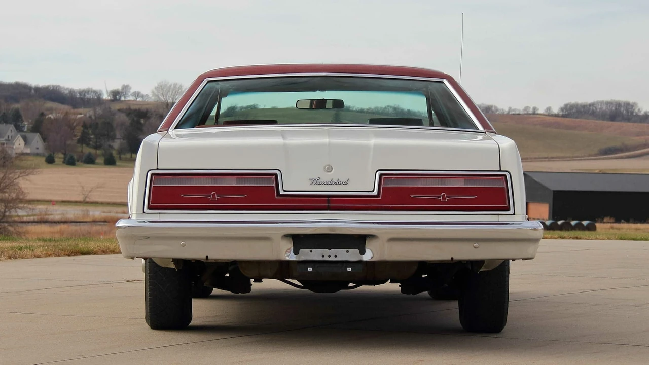 1978 Ford Thunderbird 7th Gen - Image 15 of 19
