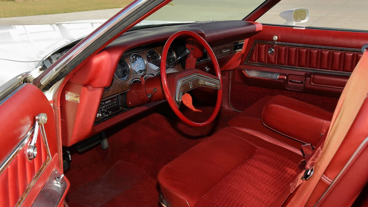1978 Ford Thunderbird 7th Gen - Image 4 of 19