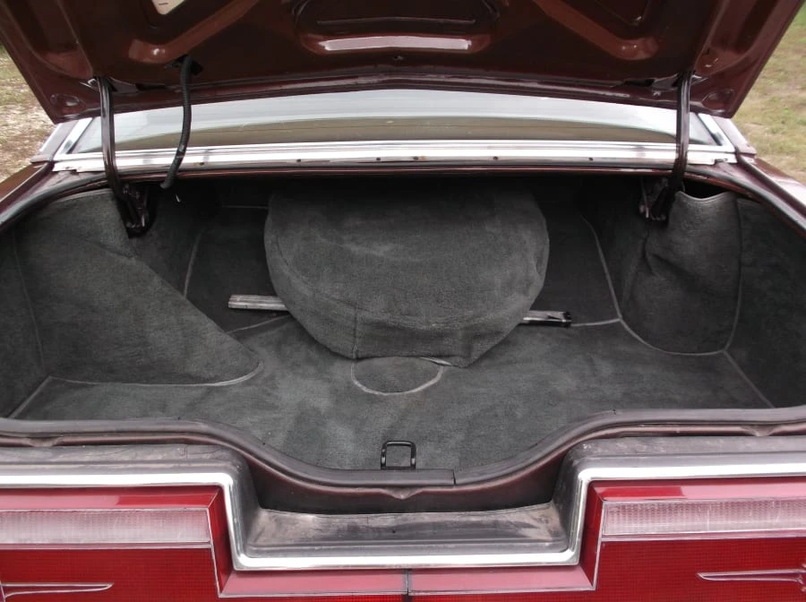 1978 Ford Thunderbird 7th Gen - Image 11 of 11