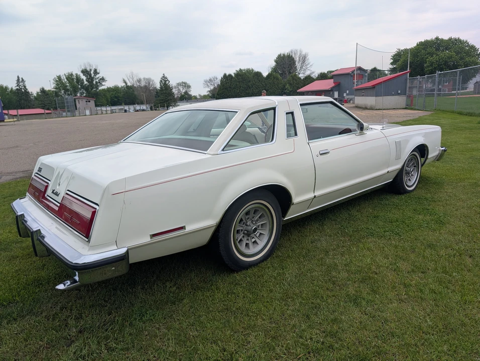 1978 Ford Thunderbird 7th Gen - Image 5 of 31