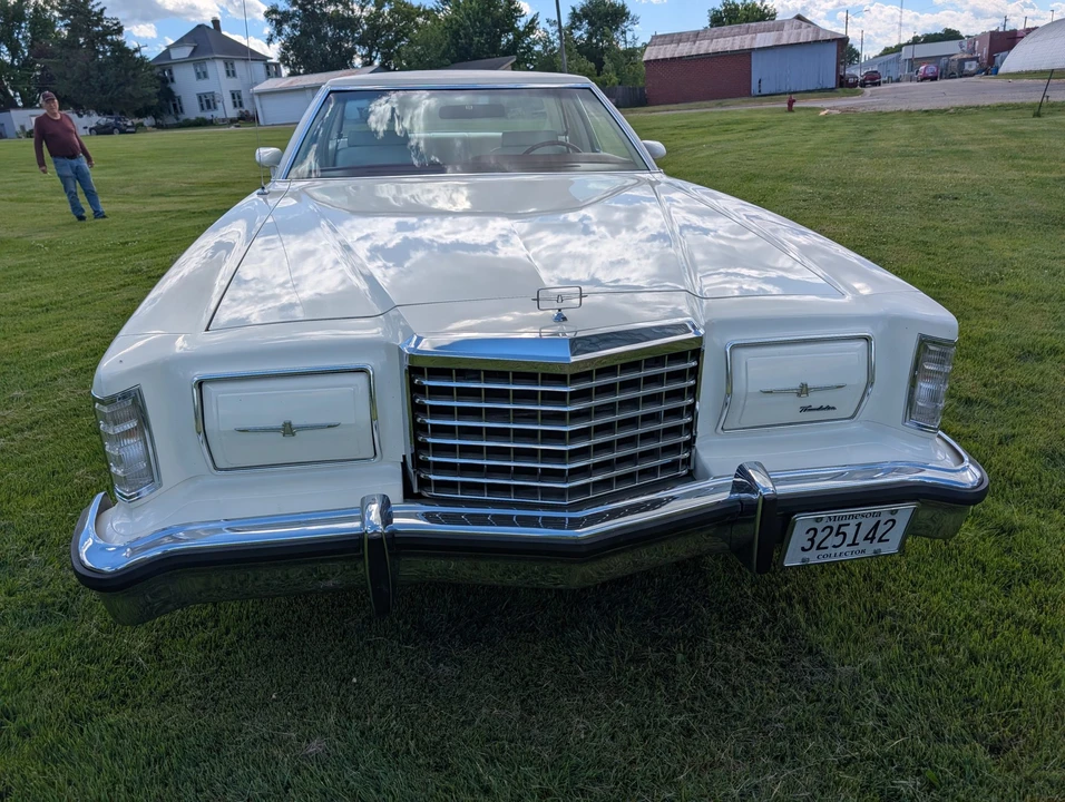 1978 Ford Thunderbird 7th Gen - Image 2 of 31