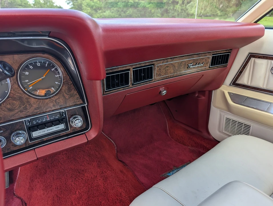 1978 Ford Thunderbird 7th Gen - Image 24 of 31