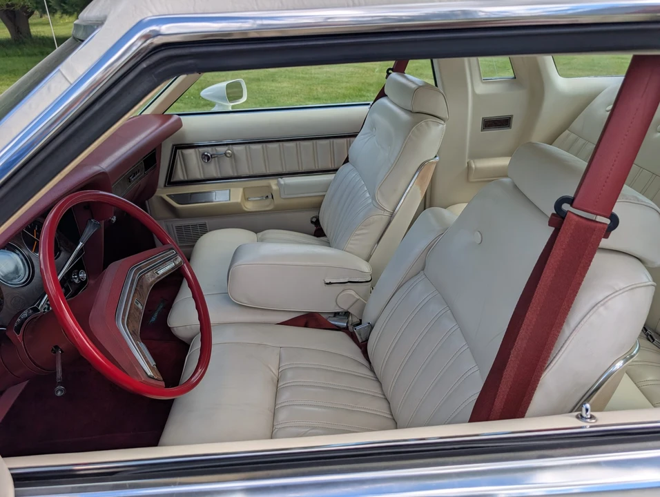 1978 Ford Thunderbird 7th Gen - Image 14 of 31