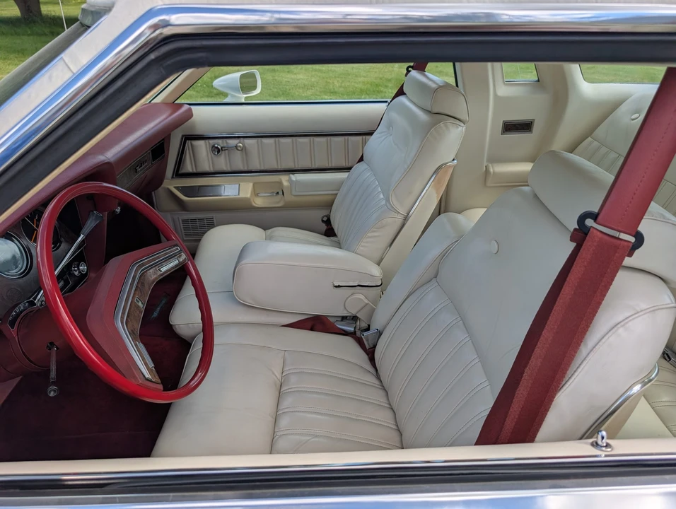 1978 Ford Thunderbird 7th Gen - Image 13 of 31