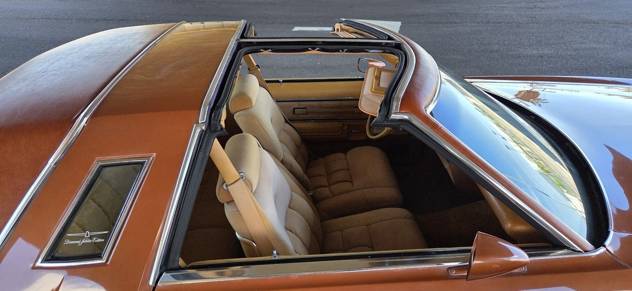 1978 Ford Thunderbird 7th Gen - Image 13 of 21