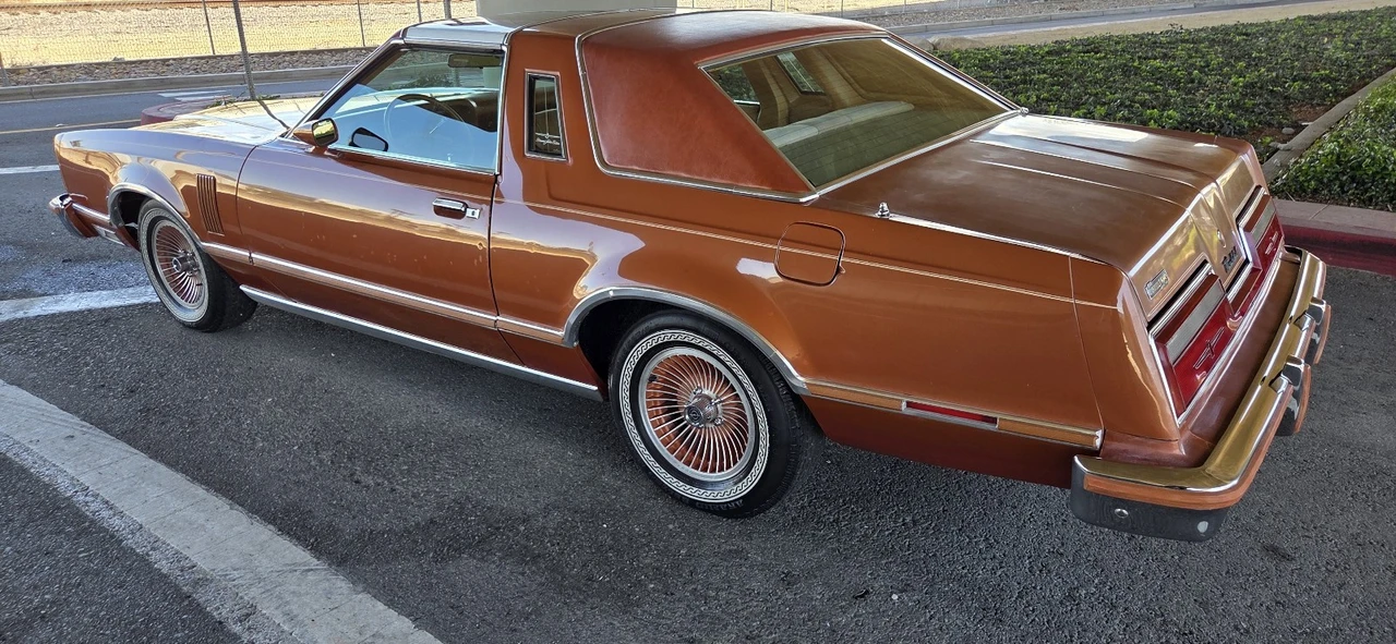 1978 Ford Thunderbird 7th Gen - Image 15 of 21