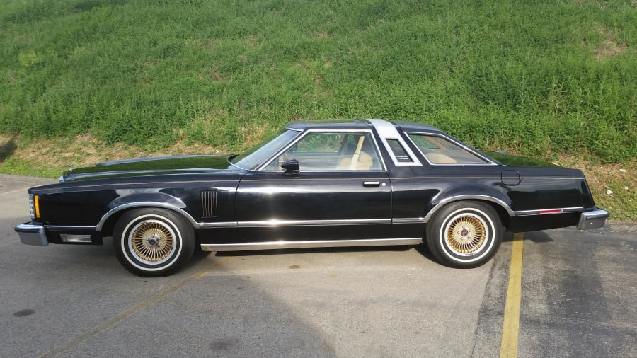 1978 Ford Thunderbird 7th Gen - Image 2 of 8