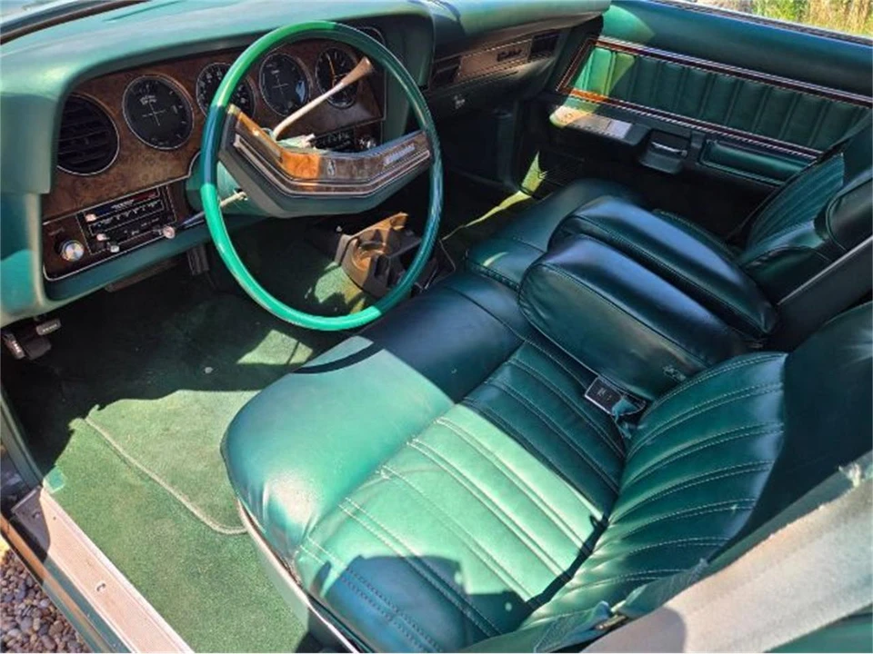 1978 Ford Thunderbird 7th Gen - Image 13 of 21