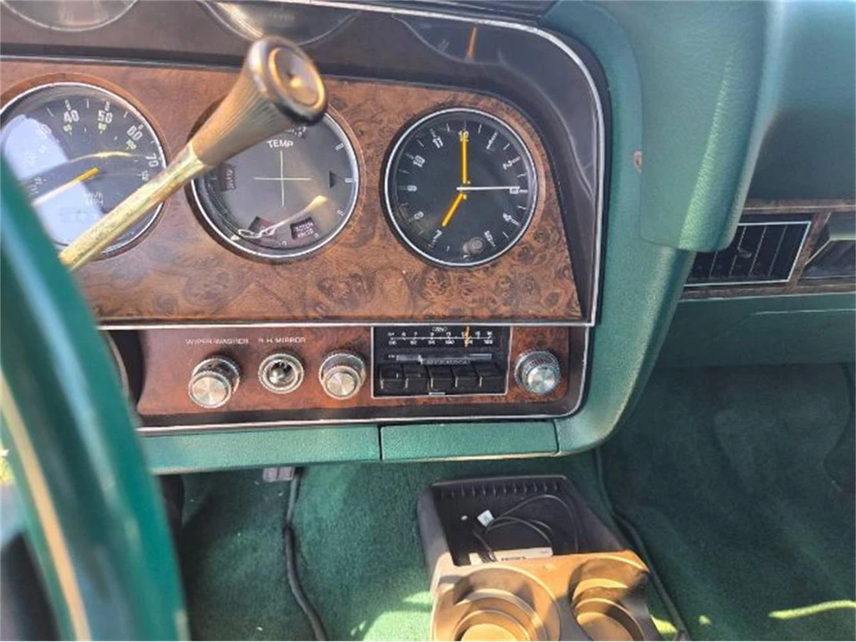 1978 Ford Thunderbird 7th Gen - Image 5 of 21