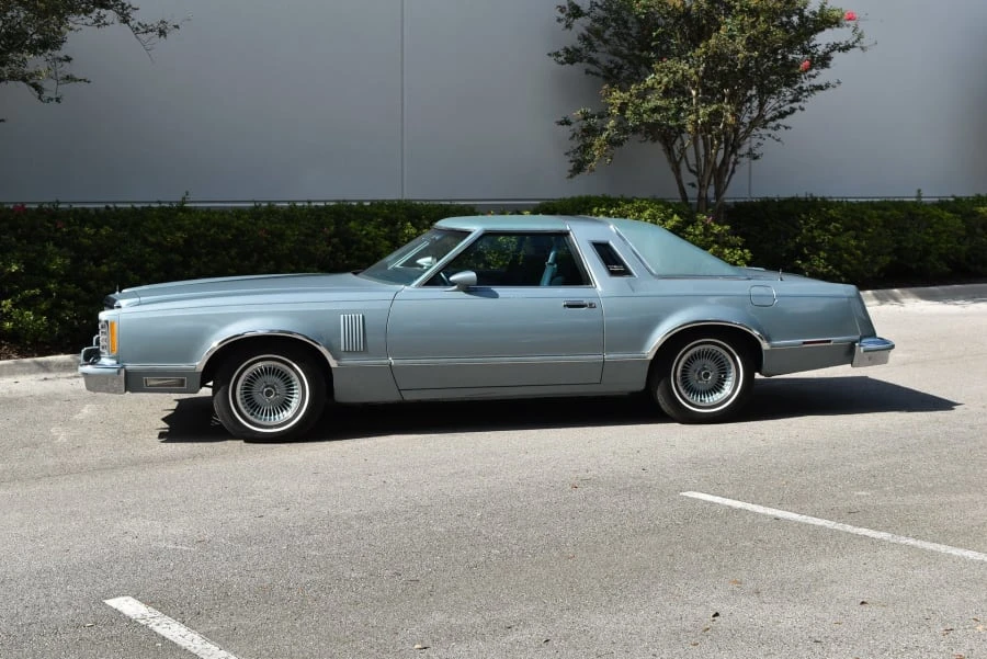 1978 Ford Thunderbird 7th Gen - Image 5 of 31